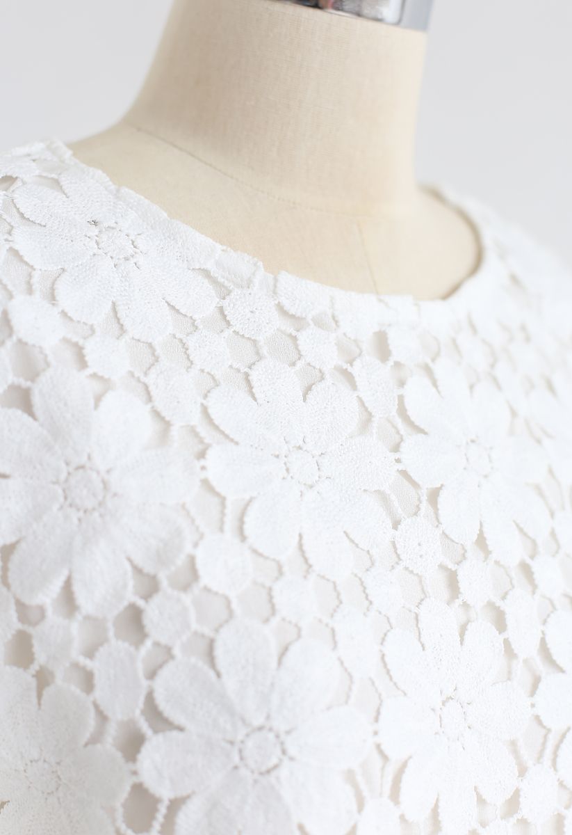 Conjunto de blusa y falda de ganchillo de girasol completo en blanco