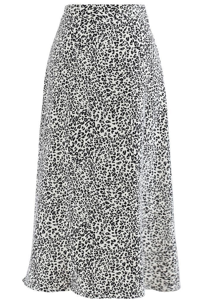 Falda midi fruncida lateral con estampado animal en marfil