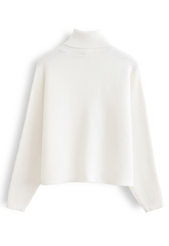 Suéter corto básico con cuello desbocado de punto acanalado en blanco
